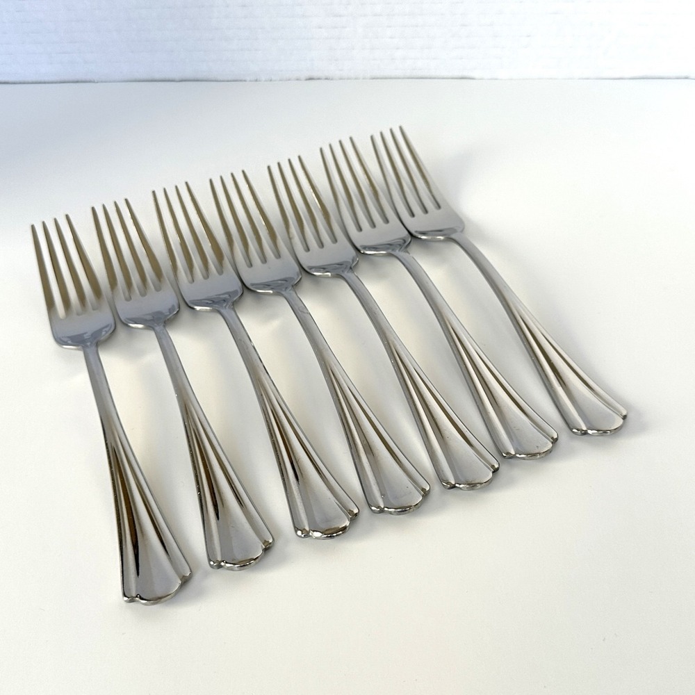 Hampton Silversmiths HSV111 Set of 7 Stainless Steel Dinner Forks 8"